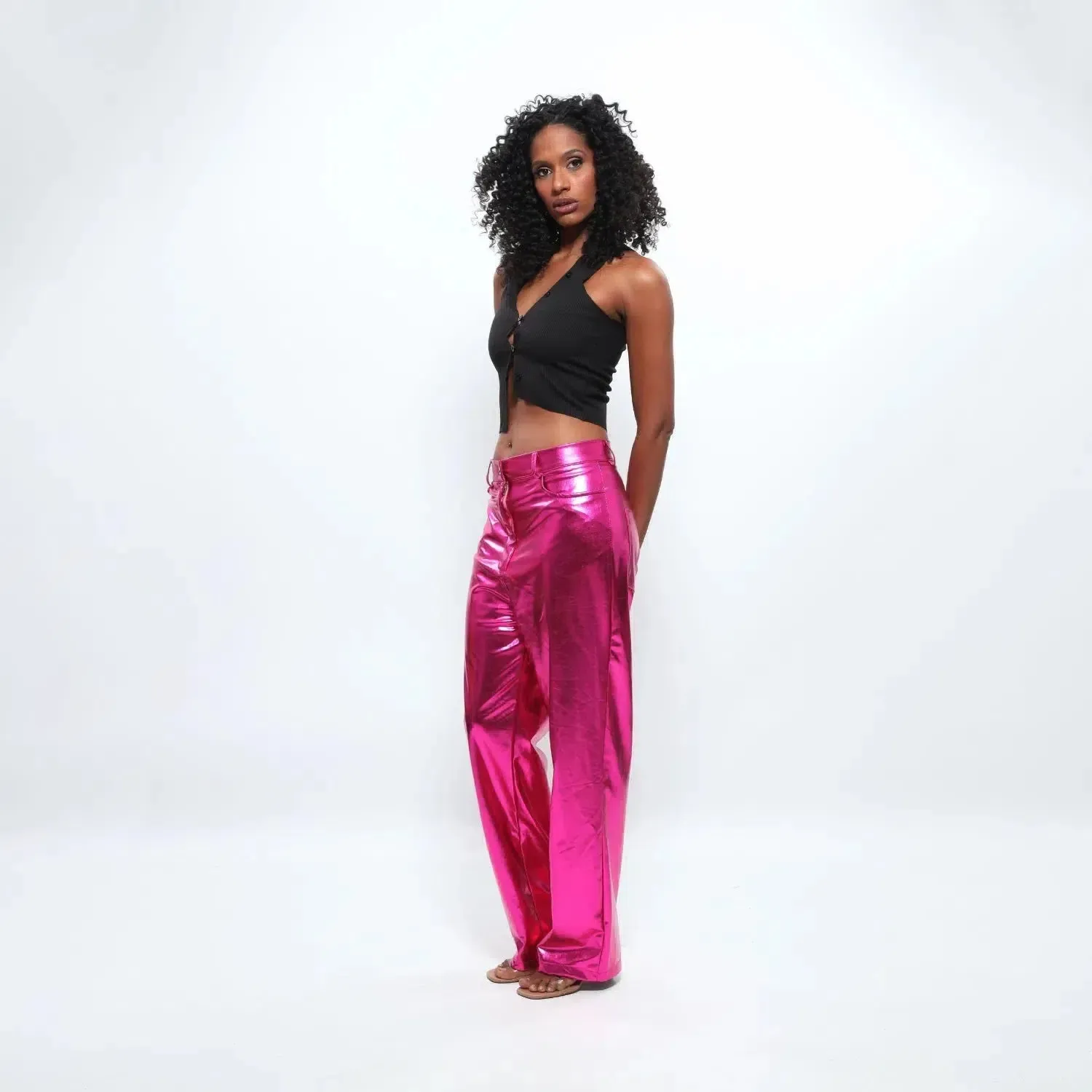 Aquira – Metallic pastel hues – Satin trousers