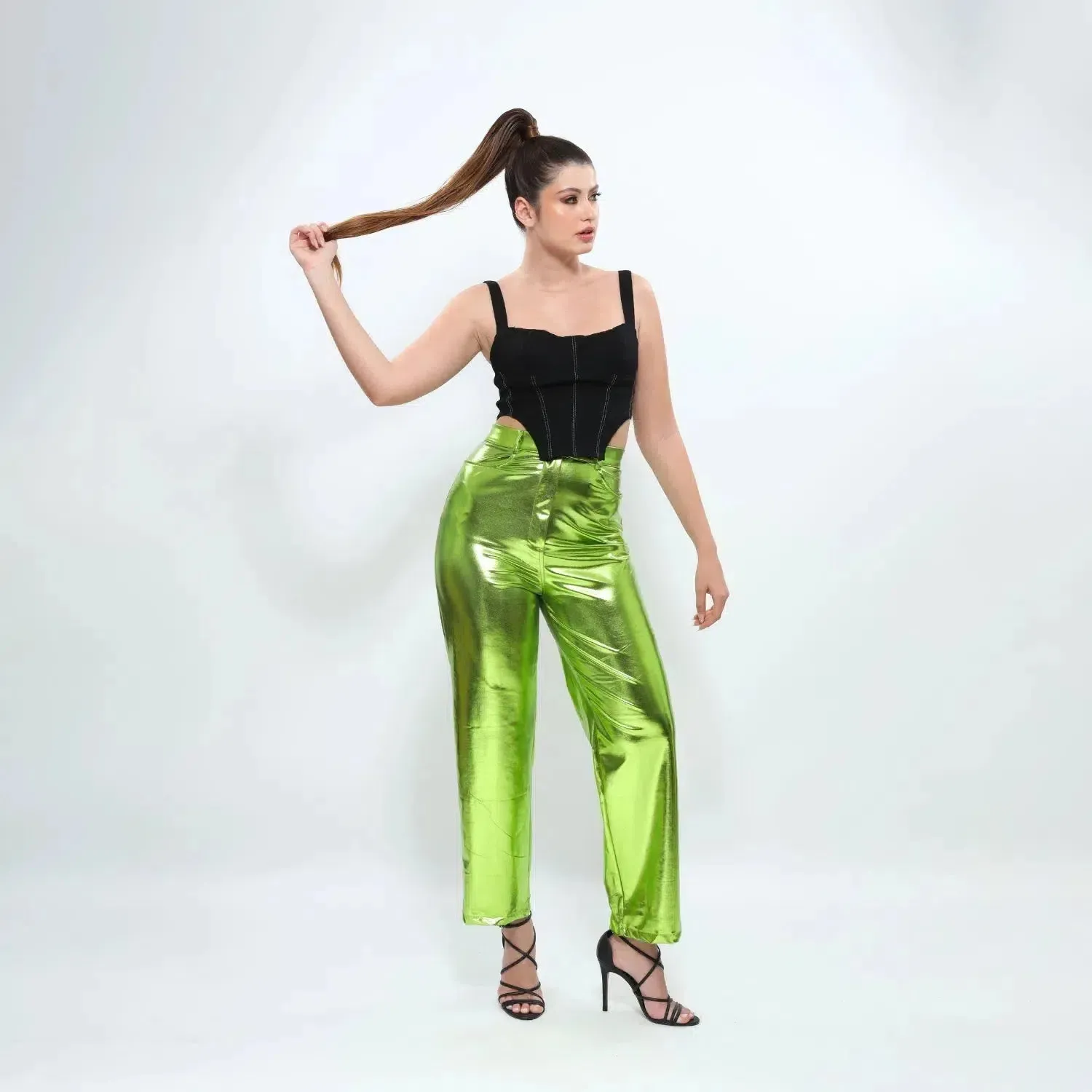 Aquira – Metallic pastel hues – Satin trousers