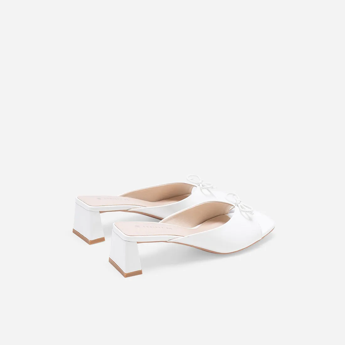 Kaia Mules