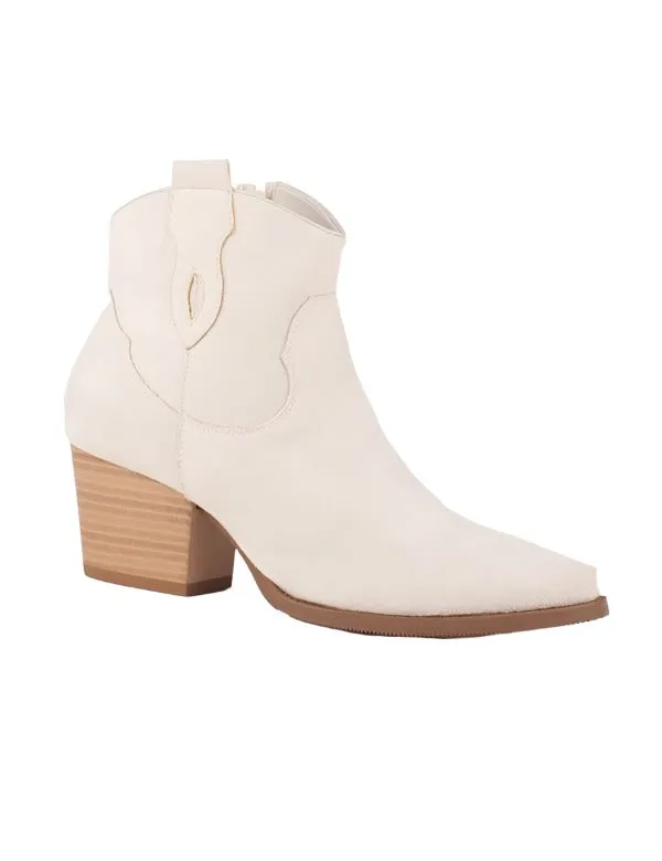 Lloyd & Pryce Womens Ankle Boot Sgorbini Bisque