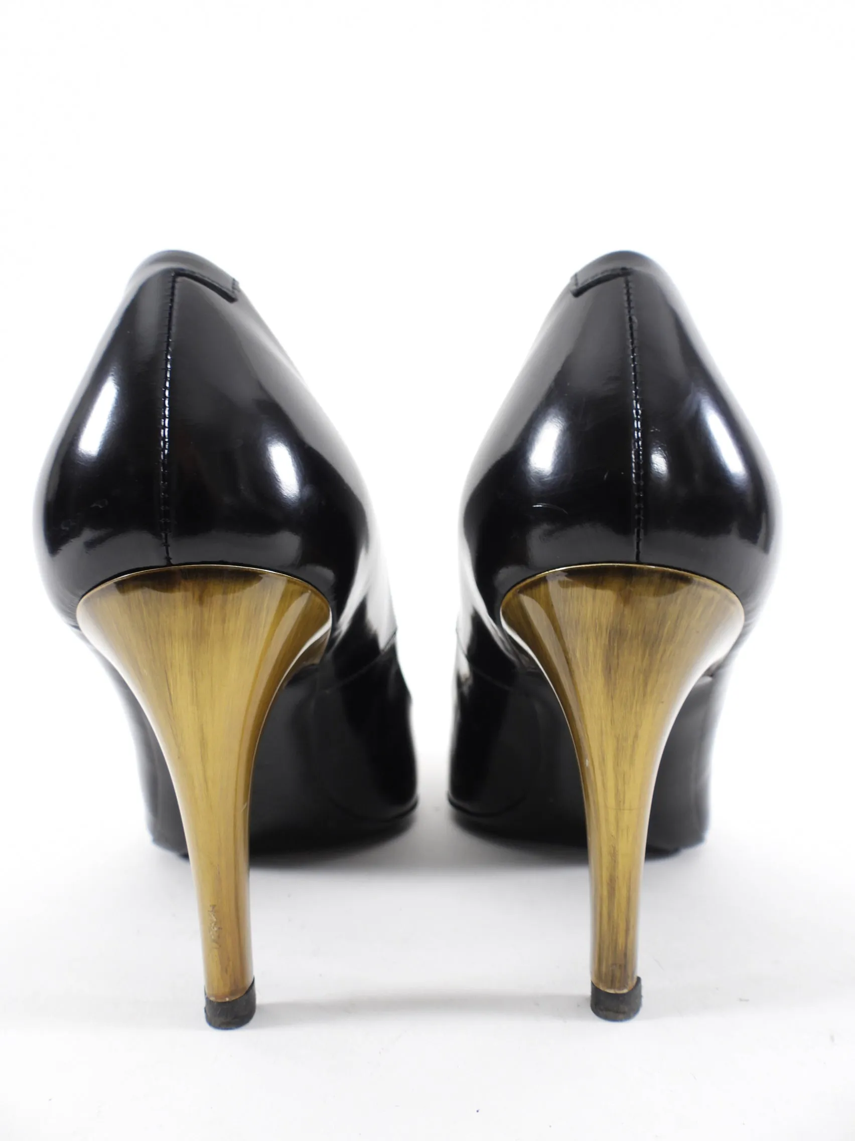 Roger Vivier Black Leather Antiqued Bronze Pumps - 38.5