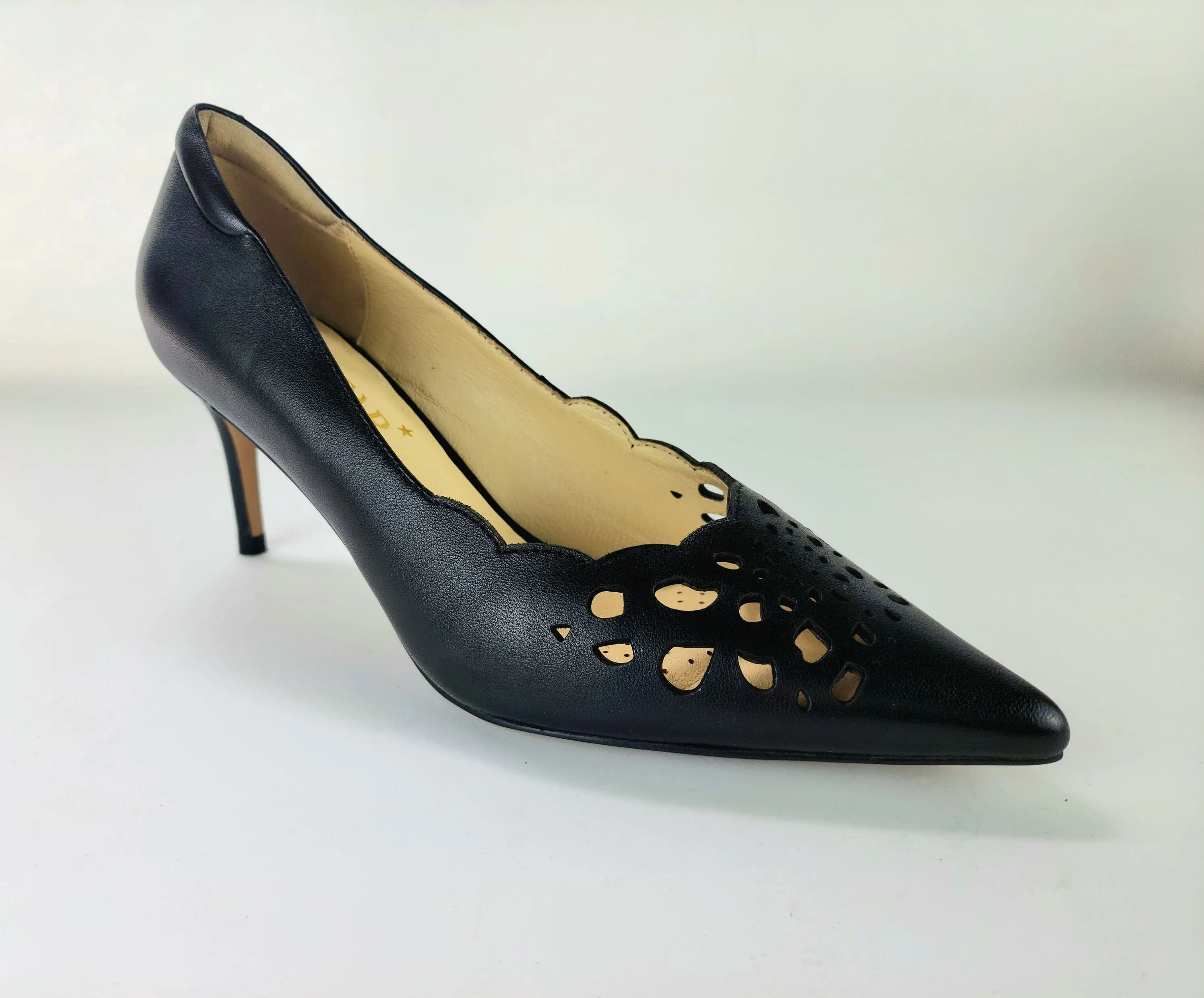 SS23008 Laser Cut Leather Court Shoes with extra cushion in Black