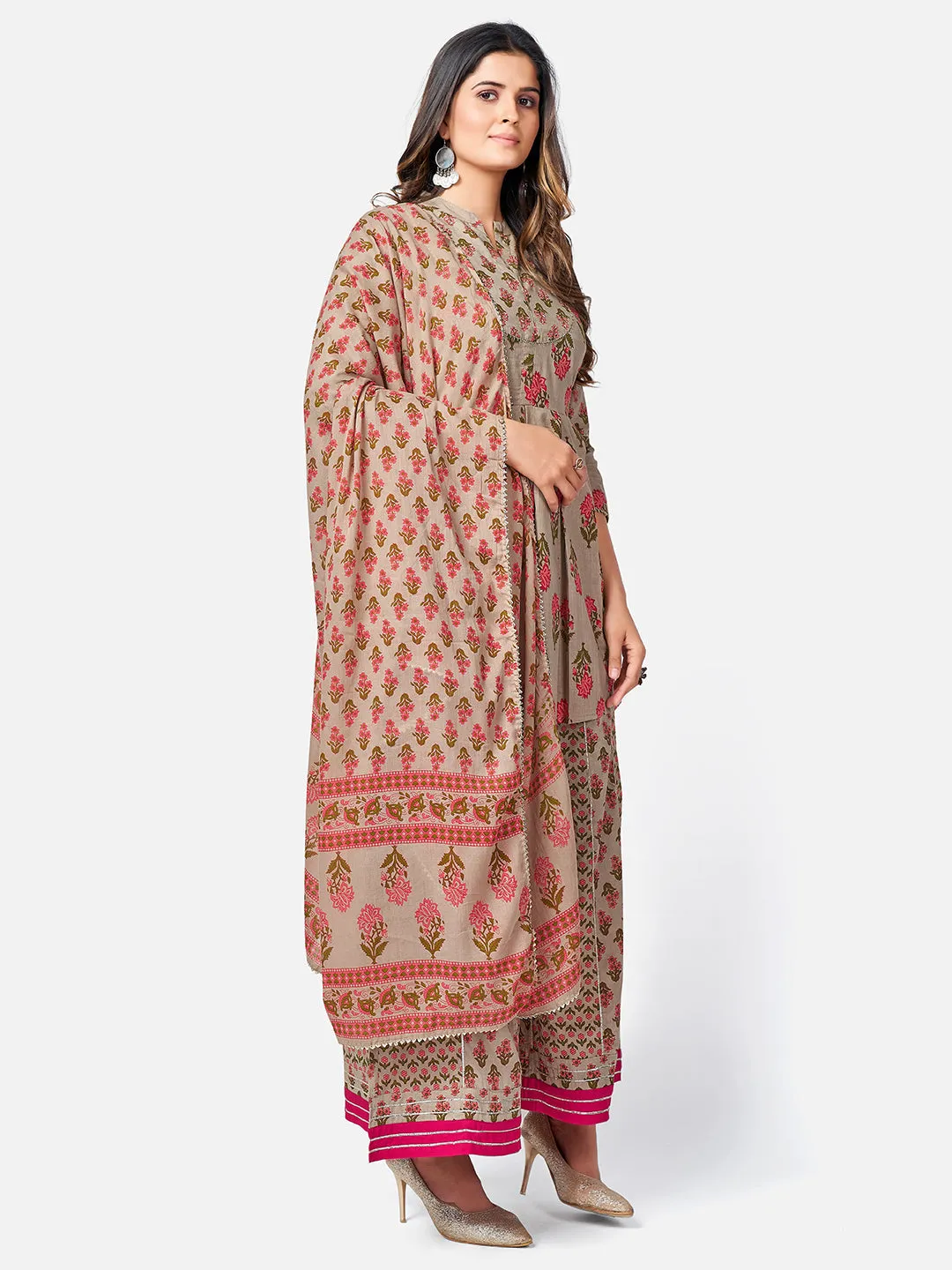 Women'S Floral Print & Sequence Work Round Flared Cotton Light Grey Kurta Pant With Dupatta