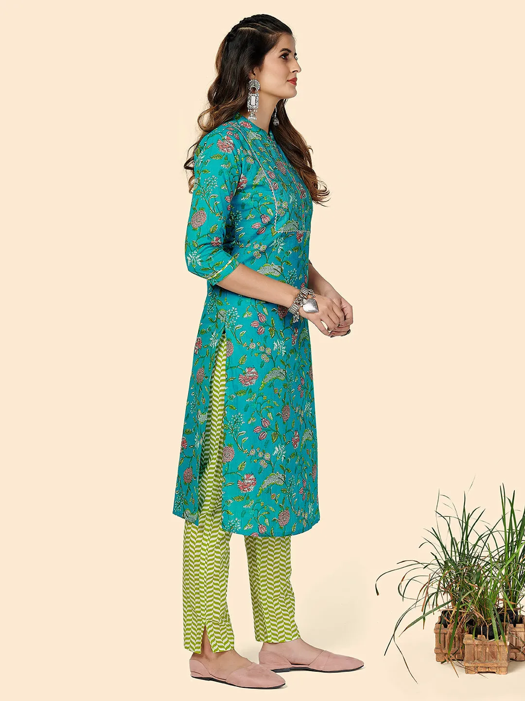 Women'S Printed & Gota Patti Work Straight Cotton Turquoise Stitched Kurta Pant With Dupatta